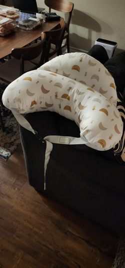 Momcozy Breastfeeding Pillow