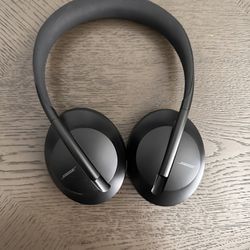 Bose Bluetooth Noise Cancelling Headphones 