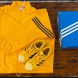 Adidas Super star set Size 10:5 Jacket Size L 