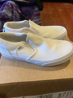 White VANS sneaker