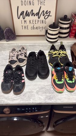 Sneakers for sale one steal head