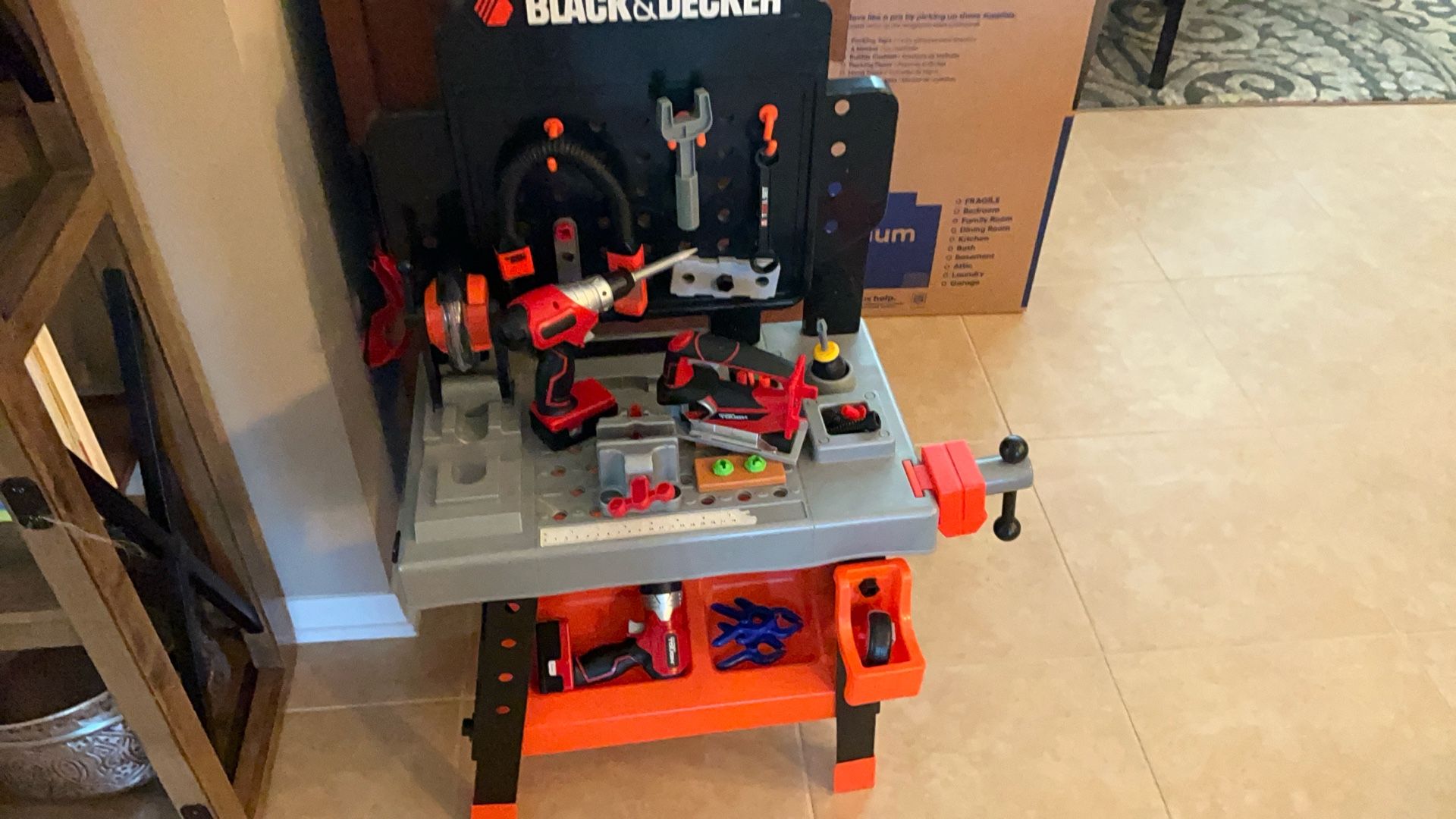 Garage Sale, Multi-Family This Saturday October 25th From 8AM-2PM / Pasco County Off Of Shady Hills Road, South Of County Line Road. SEE POSTED SIGNS.