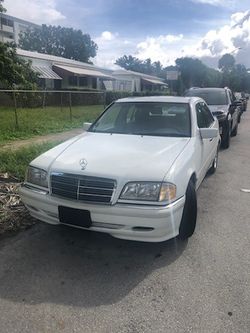 1998 Mercedes-Benz C-Class