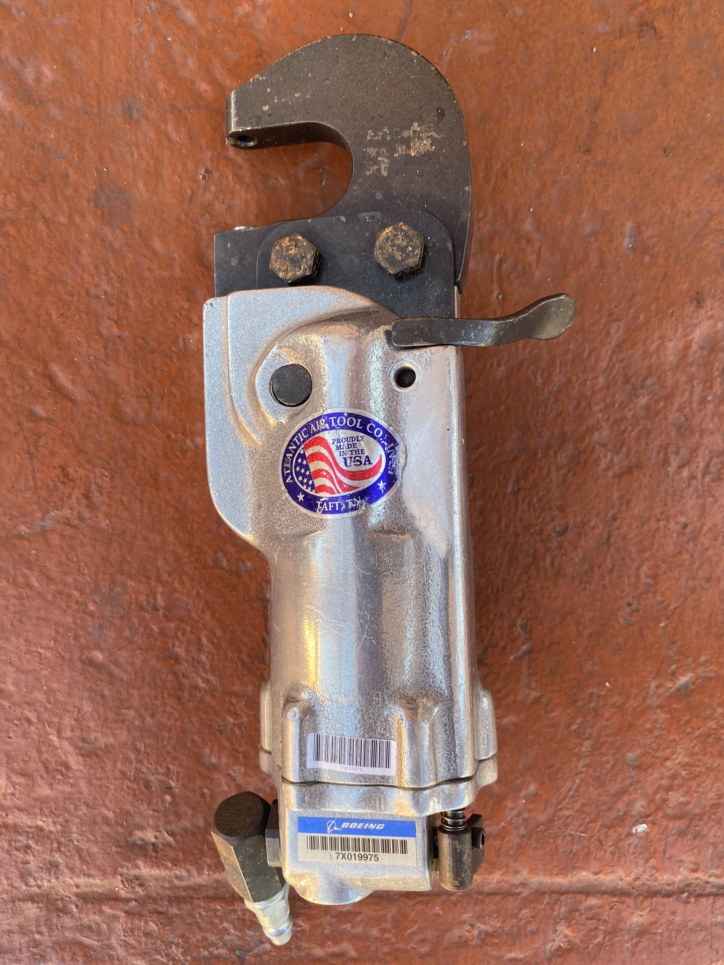 Atlantic Air Tool Co Riveting Gun for Sale in Los Angeles, CA OfferUp