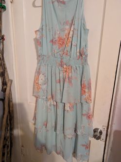 2x Floral Dress
