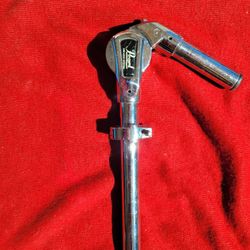 The Pearl TH881 tom holder is the same tom mount they provide on Pearl's world-class drum sets.
Pearl TH88I Tom Holder with Gear Tilter for ISS Optimo