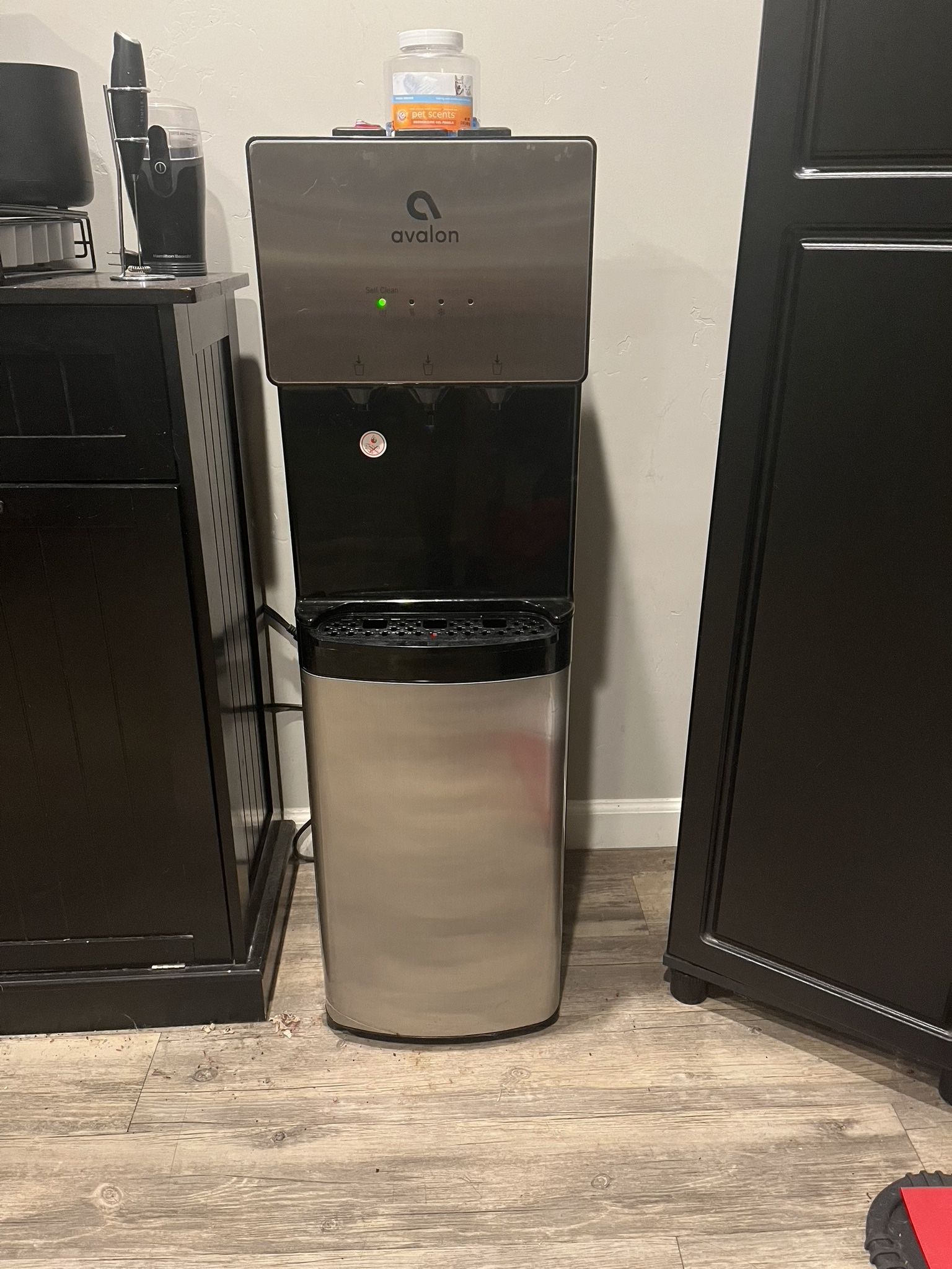 Avalon Water Dispenser + Empty Jugs