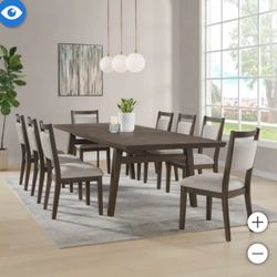 Thomasville Anacortes 9-Piece Dining Table Set