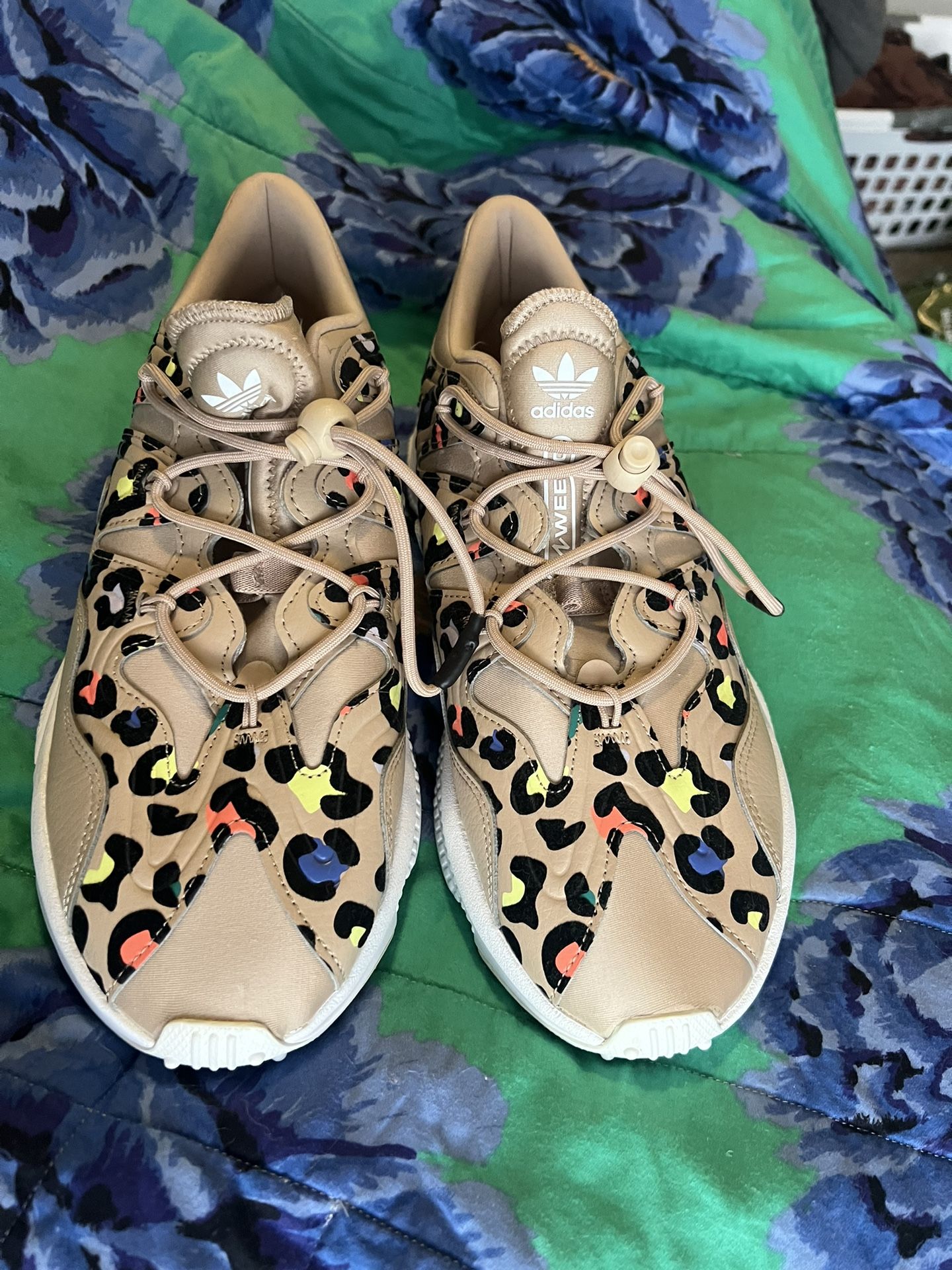 Ozweego Adidas Shoes Size 11