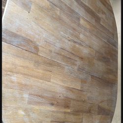 Table extendable 3’ X 5’