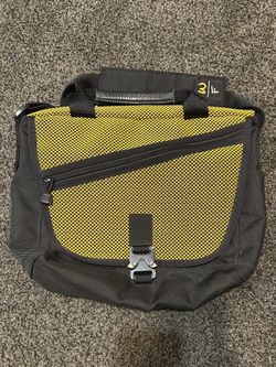 San Francisco bag company Waterfield messenger bag