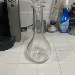 Glass Decanter 