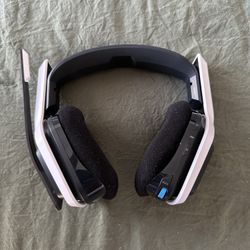 Astro A20 Wireless Headset (PS5/PS4)