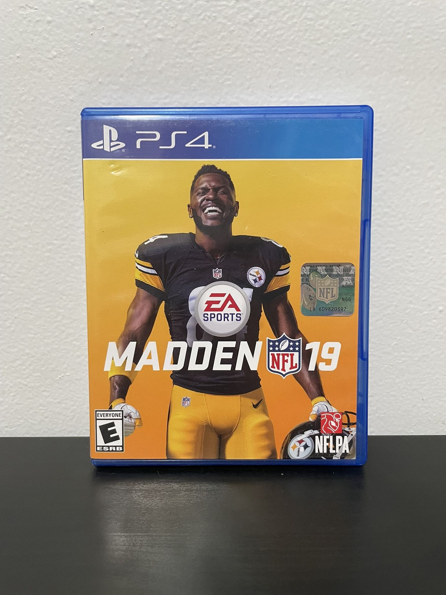 Madden NFL 19 PS4 Sony PlayStation 4 CIB Football Video Game