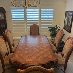 Dining Room Table Set 