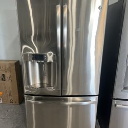 ✨ GE 3-Door Refrigerator – Great Condition! 
