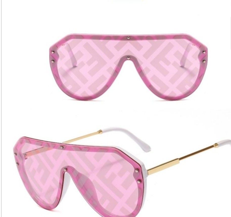 Cute Fashion Sunglasses 