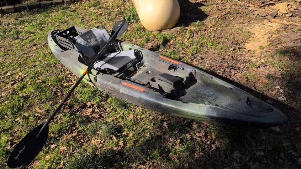 12' Fishing Kayak - Perception Pescador PRO 12