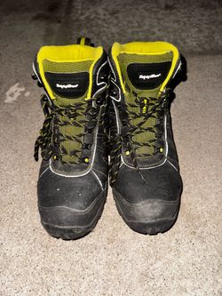 RefrigiWear OnyxRidge Work Boots Size 10 – $100