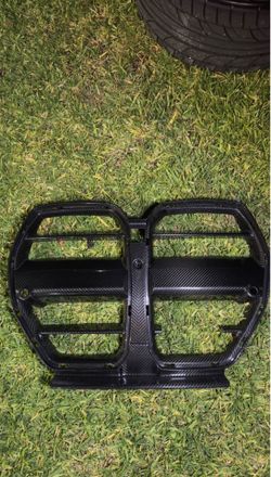 G80/G82 Carbon Fiber Grille