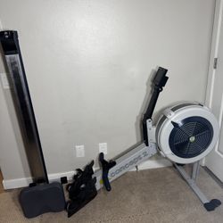 Concept 2 Rower PM5