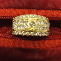 Gold ring, 18k gold ring, with high grade diamonds