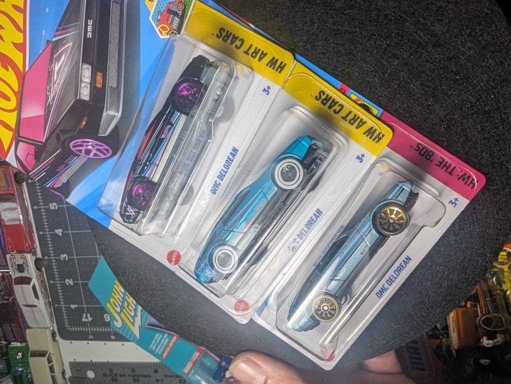 DMC Delorean Hot Wheels Lot Of 3