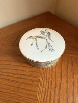 Wedgwood trinket box