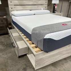 Storage Panel Bedroom Queen or King Bed Dresser Nightstand and Mirror  Finance and Delivery Available  Cambeck