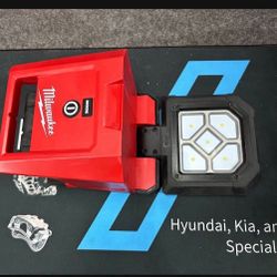 Milwaukee M18 Rover Light (Firm Price) $75