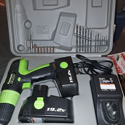 CORDLESS DRILL