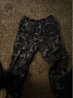 nike tech pants camo