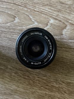Olympus OM-System G.Zuiko Auto-W 28mm f/3.5 Lens
