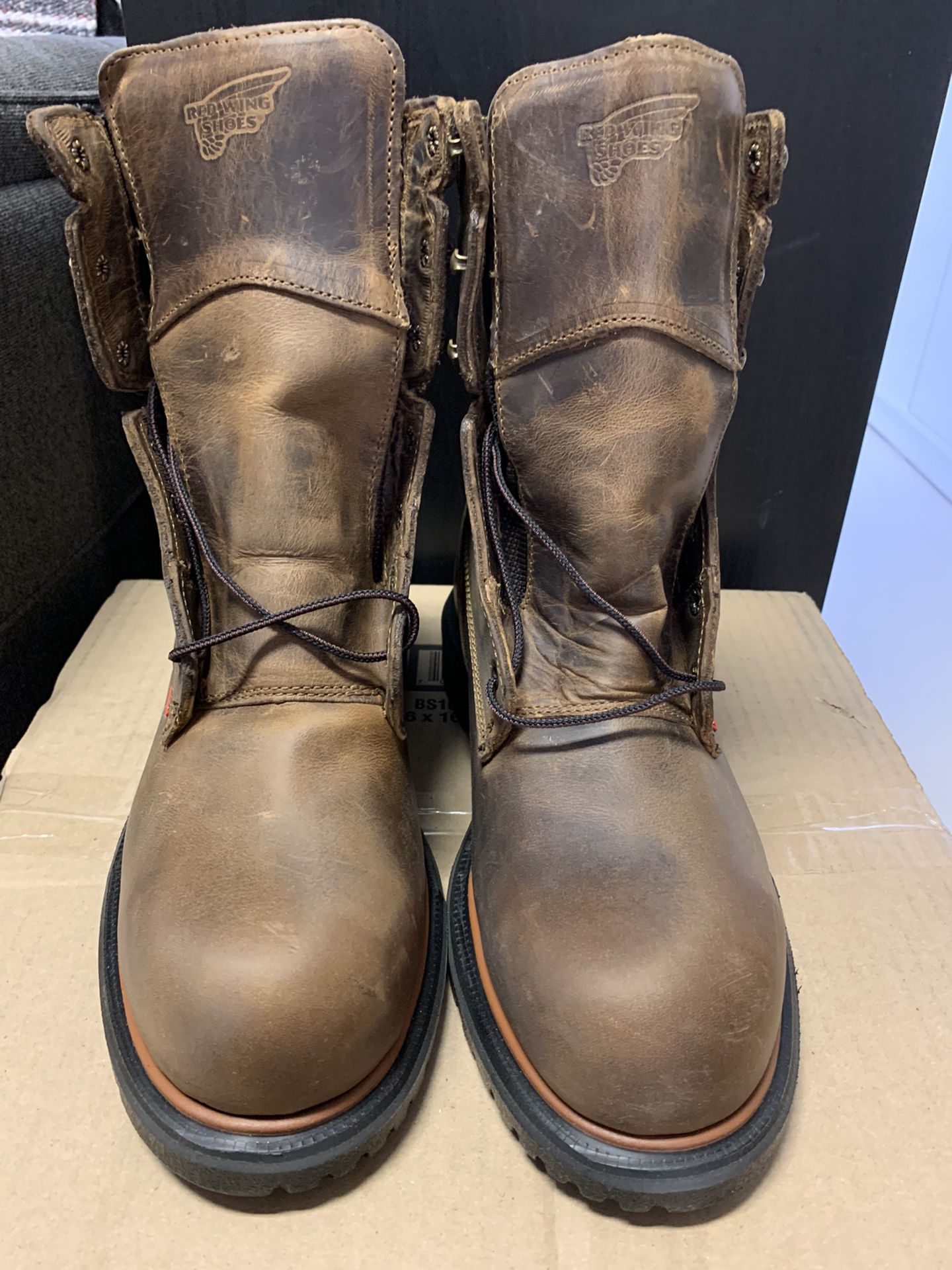 New In-Box Red Wing Dynaforce Leather Workboot Size 11