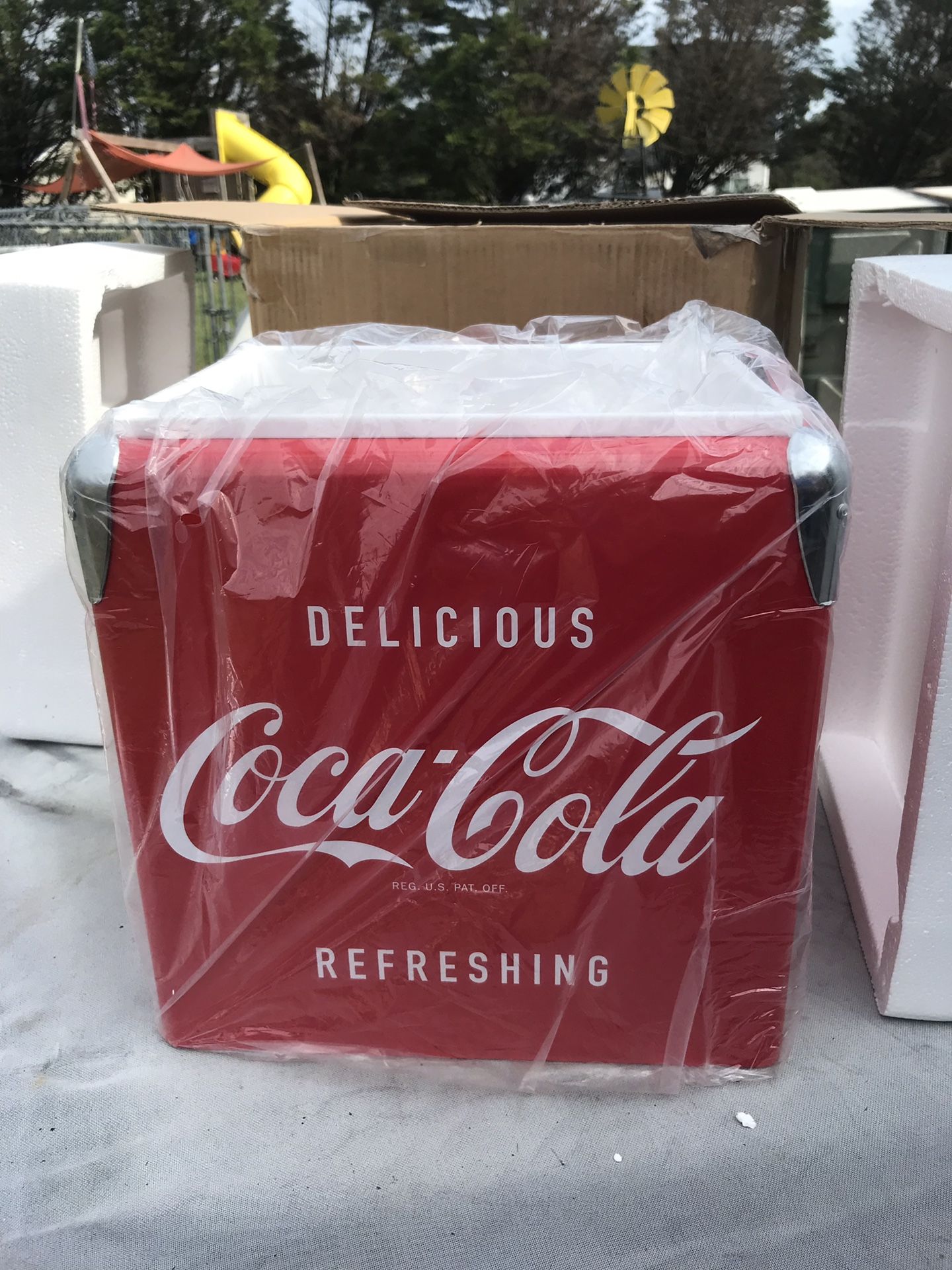 Koolatron coca cola ice chest