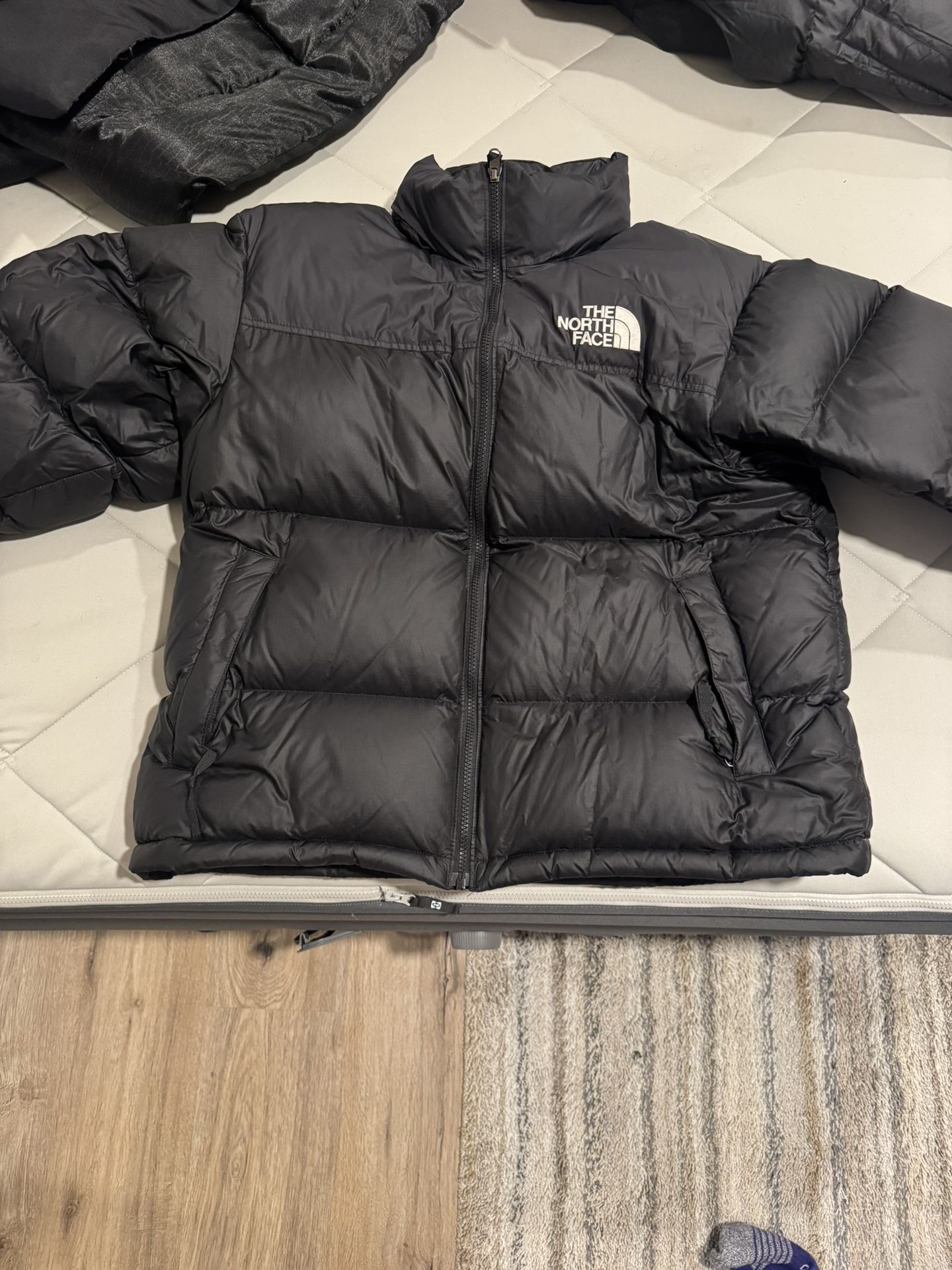 The North Face Puffer Jacket 700