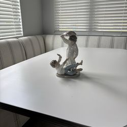 Lladro porcelain figurine