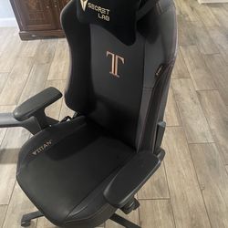 Secret Lab Titan 2020 XL Gaming Chair
