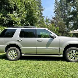 2008 Mercury Mountaineer