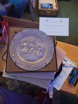 Hallmark Plate