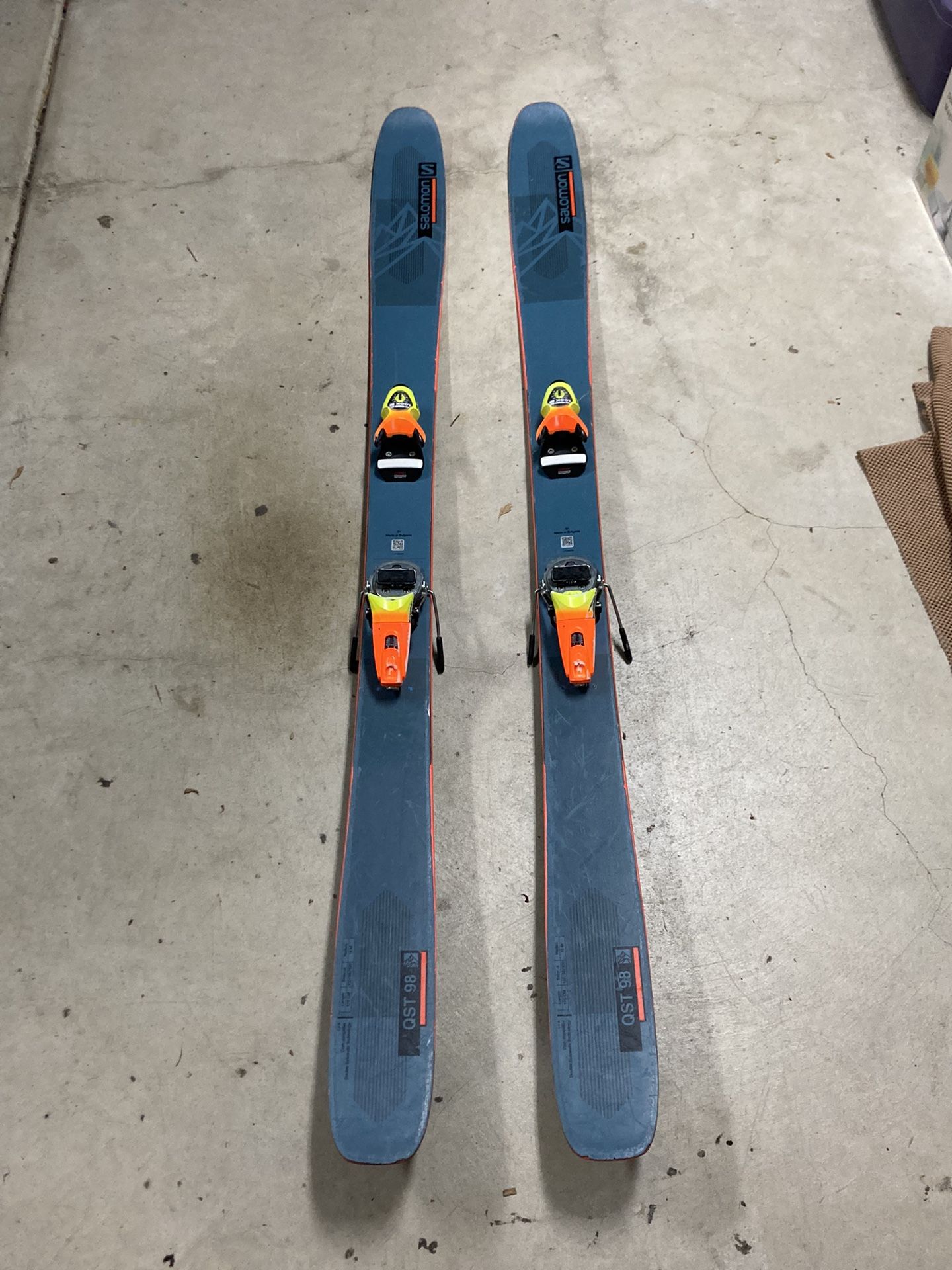 Salomon QST 98 176cm w/Look Pivot 18