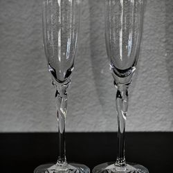 Set of 2 Lenox RHYTHM 9 1/8" Crystal Platinum Rimmed Champagne Flutes glass