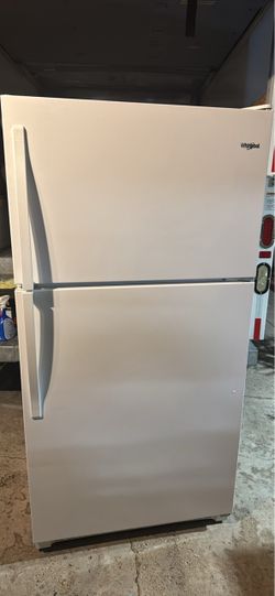 Whirlpool 20.5 Cu. Ft. Top-Freezer Refrigerator – Like New $550 OBO
