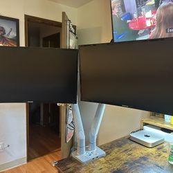 Samsung Monitors 27 with NB arm