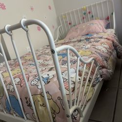 Kids Twin Bed
