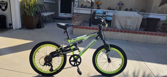 Genesis Savage 20" Kids Mountain Bike