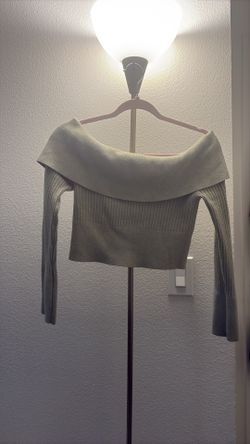 Target sage green of the shoulder long sleeve!