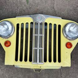 1948 Willy’s Jeepster grill & Fenders