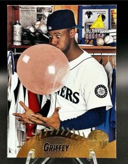 KEN GRIFFEY JR 1995 Pinnacle BUBBLE GUM Card #128 Iconic! NM/M