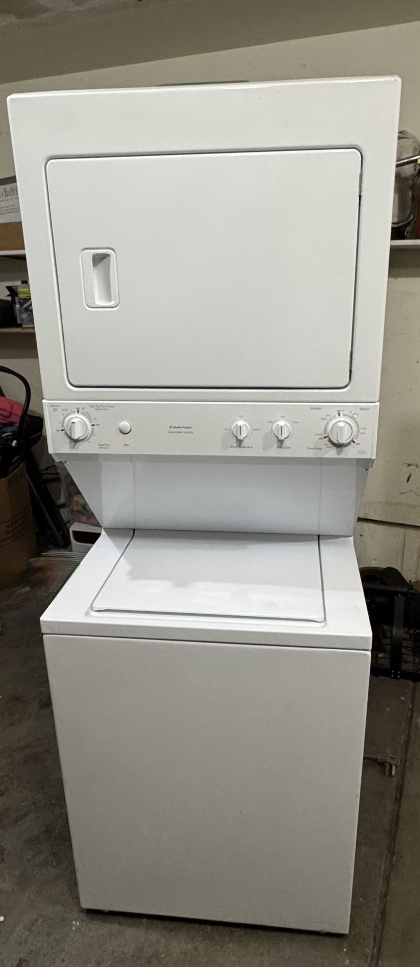 Stackable GE Quality washer/dryer